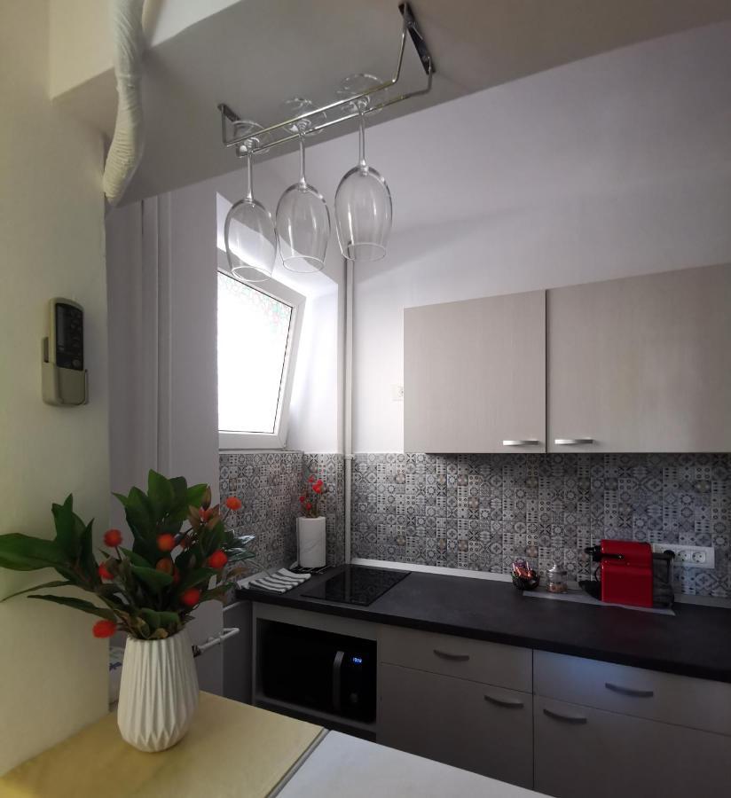 Sunset Bucharest Apartment Exterior photo